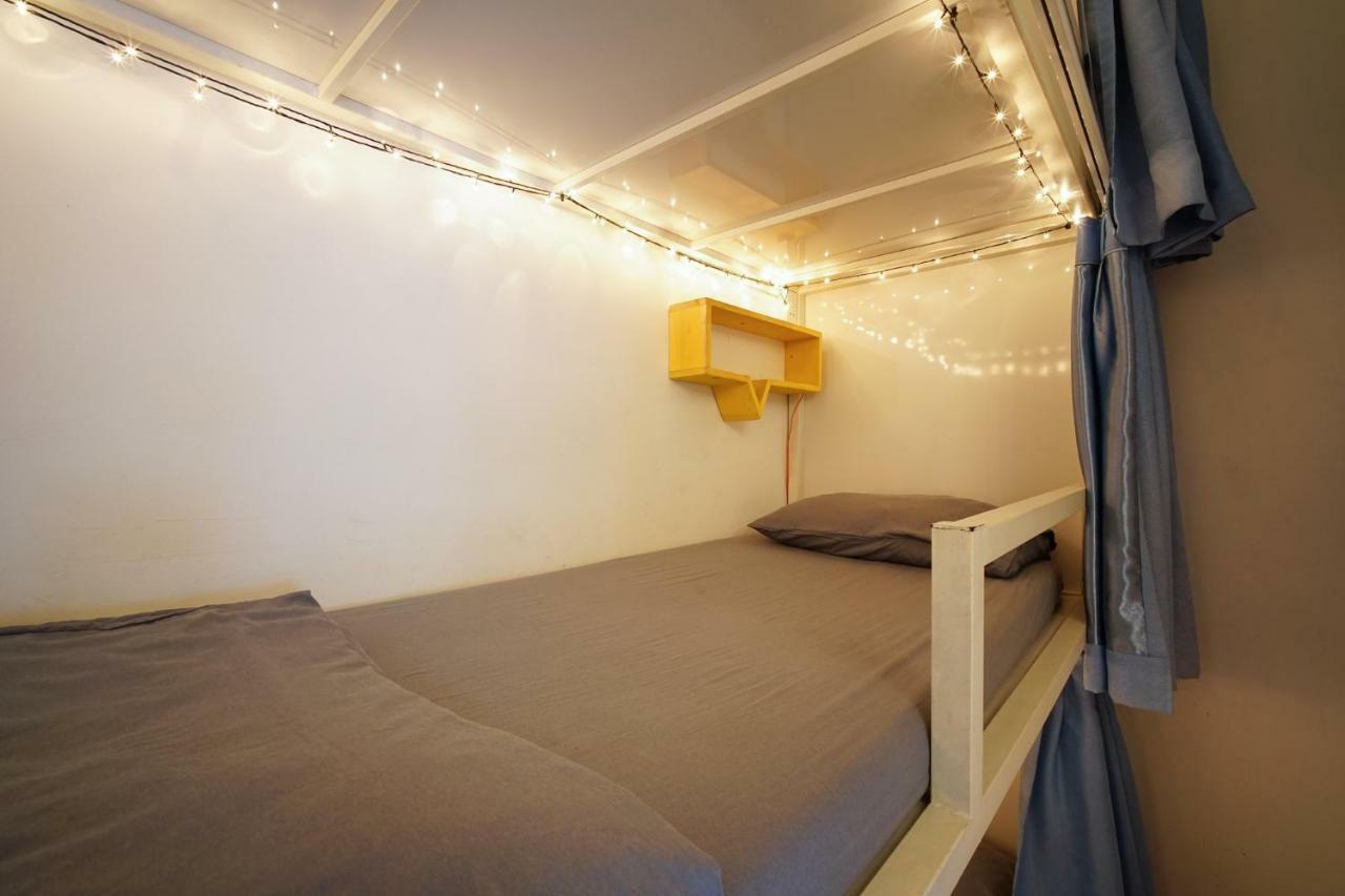 Vietdream Hostel (Adults Only) Ho Chi Minh City Exterior photo