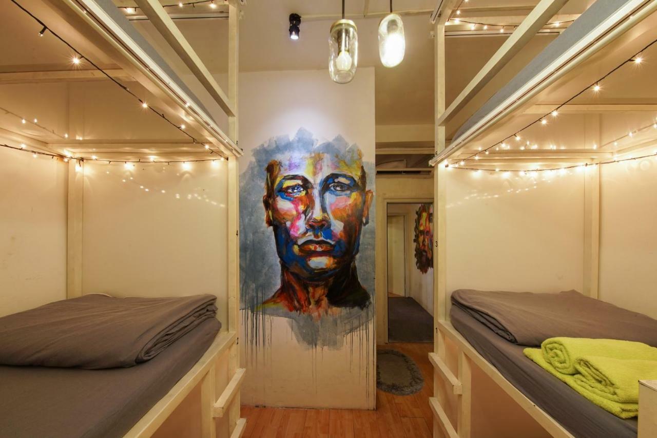 Vietdream Hostel (Adults Only) Ho Chi Minh City Exterior photo